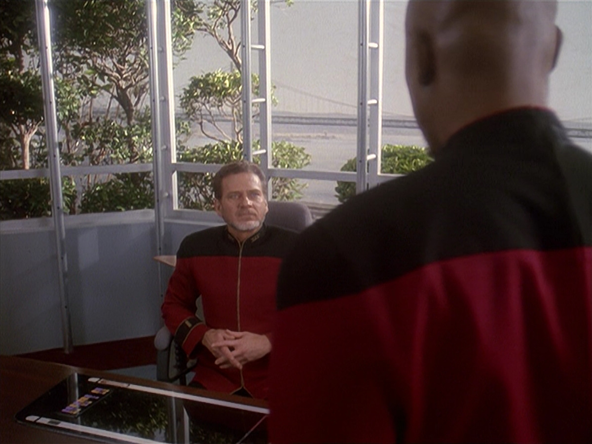 extant_StarTrek_DS9_4x12-ParadiseLost_02812.jpg