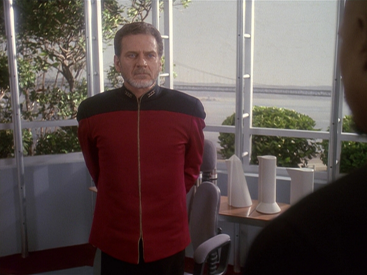 extant_StarTrek_DS9_4x12-ParadiseLost_02825.jpg