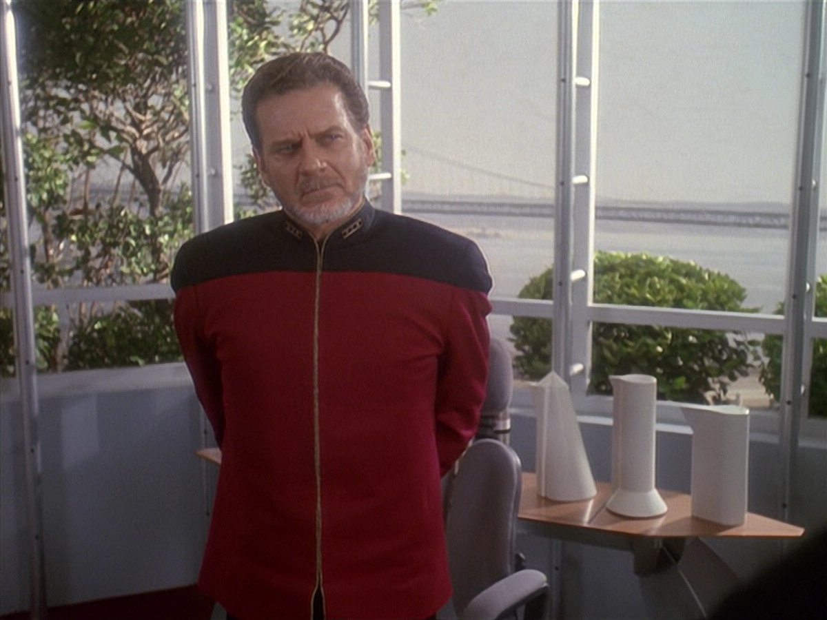 extant_StarTrek_DS9_4x12-ParadiseLost_02829.jpg