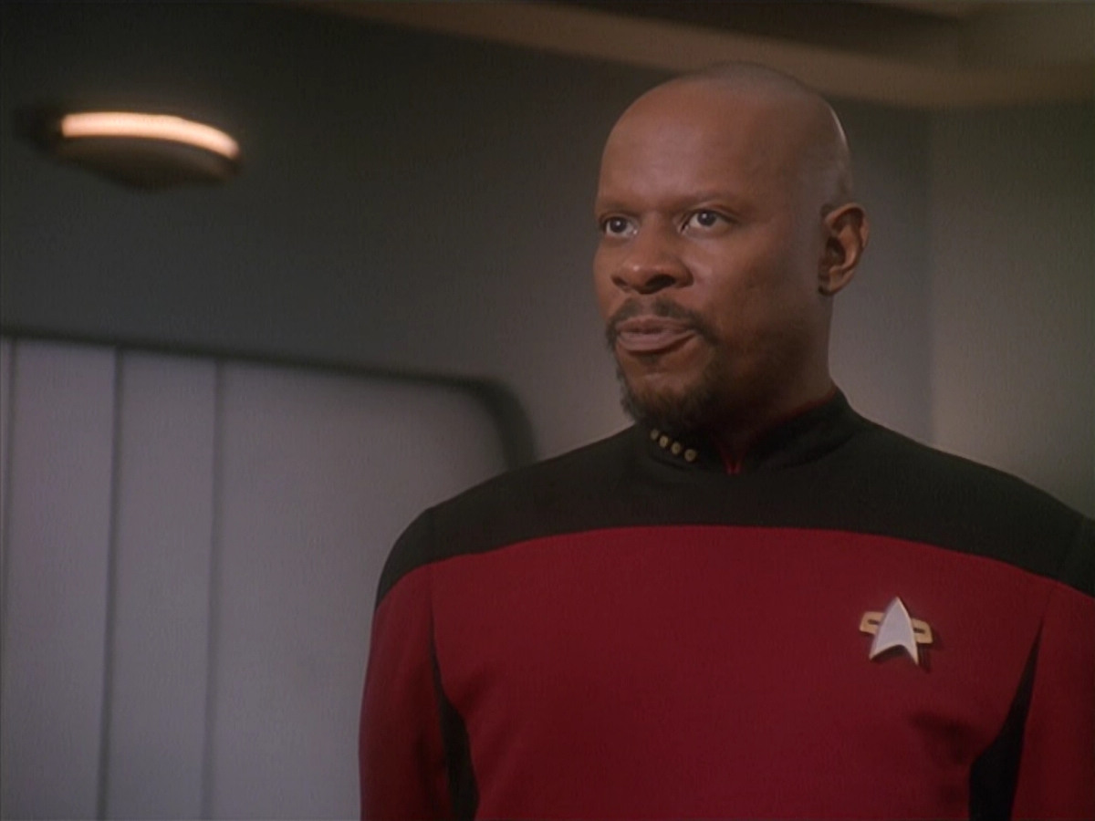 extant_StarTrek_DS9_4x12-ParadiseLost_02849.jpg