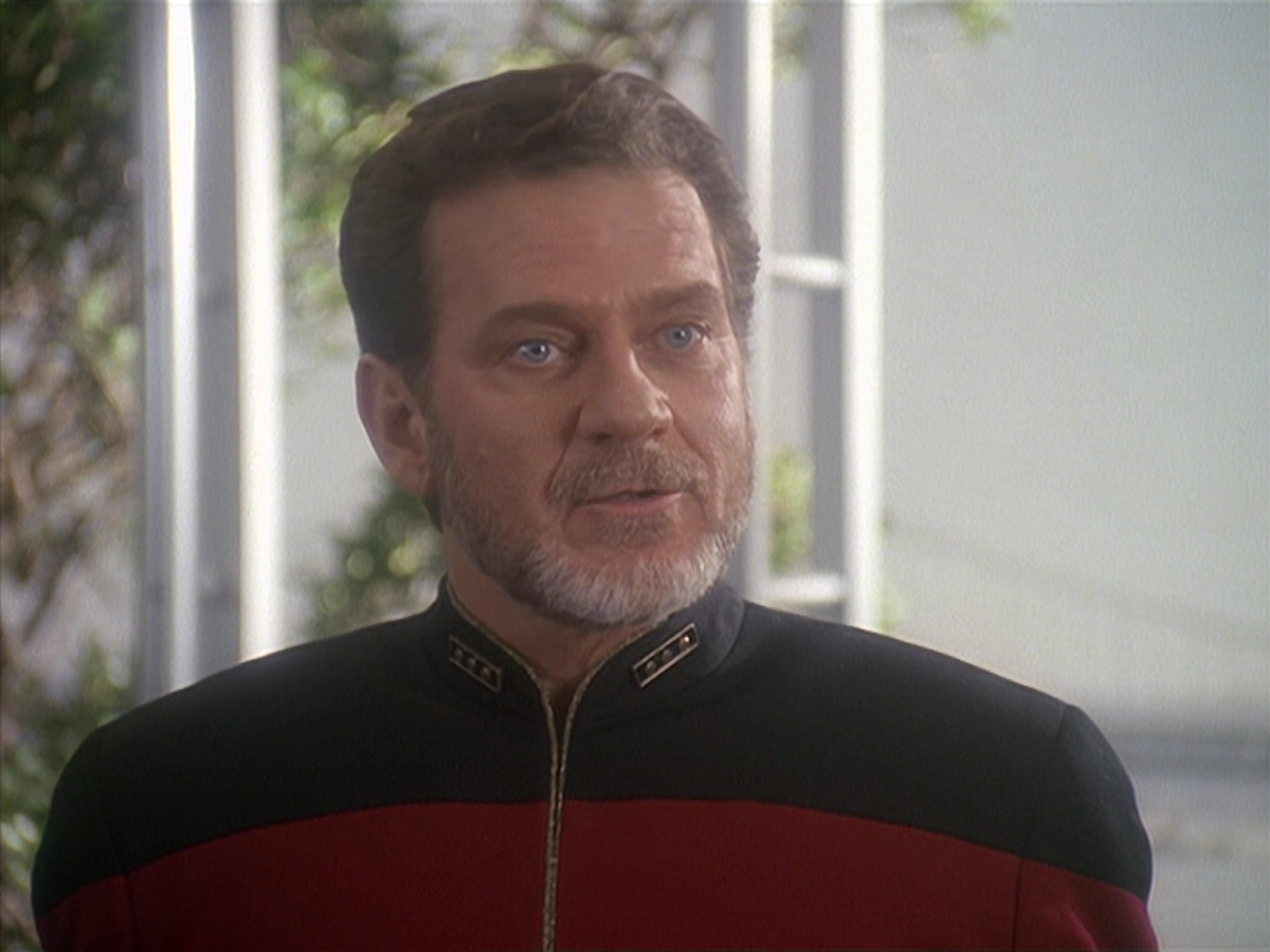 extant_StarTrek_DS9_4x12-ParadiseLost_02860.jpg