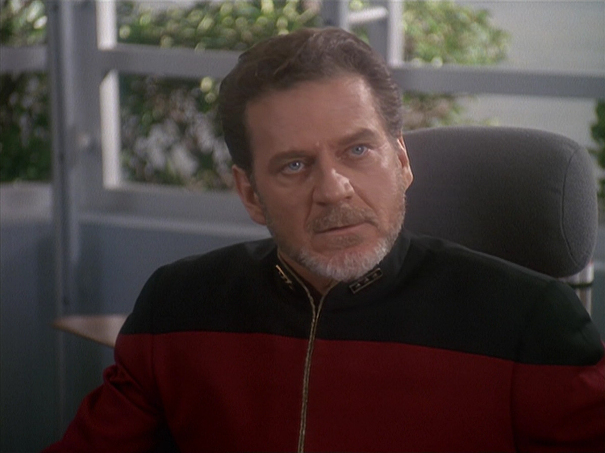 extant_StarTrek_DS9_4x12-ParadiseLost_02894.jpg