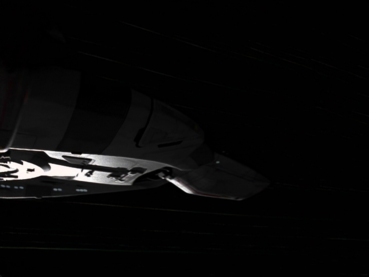 extant_StarTrek_DS9_4x12-ParadiseLost_02899.jpg