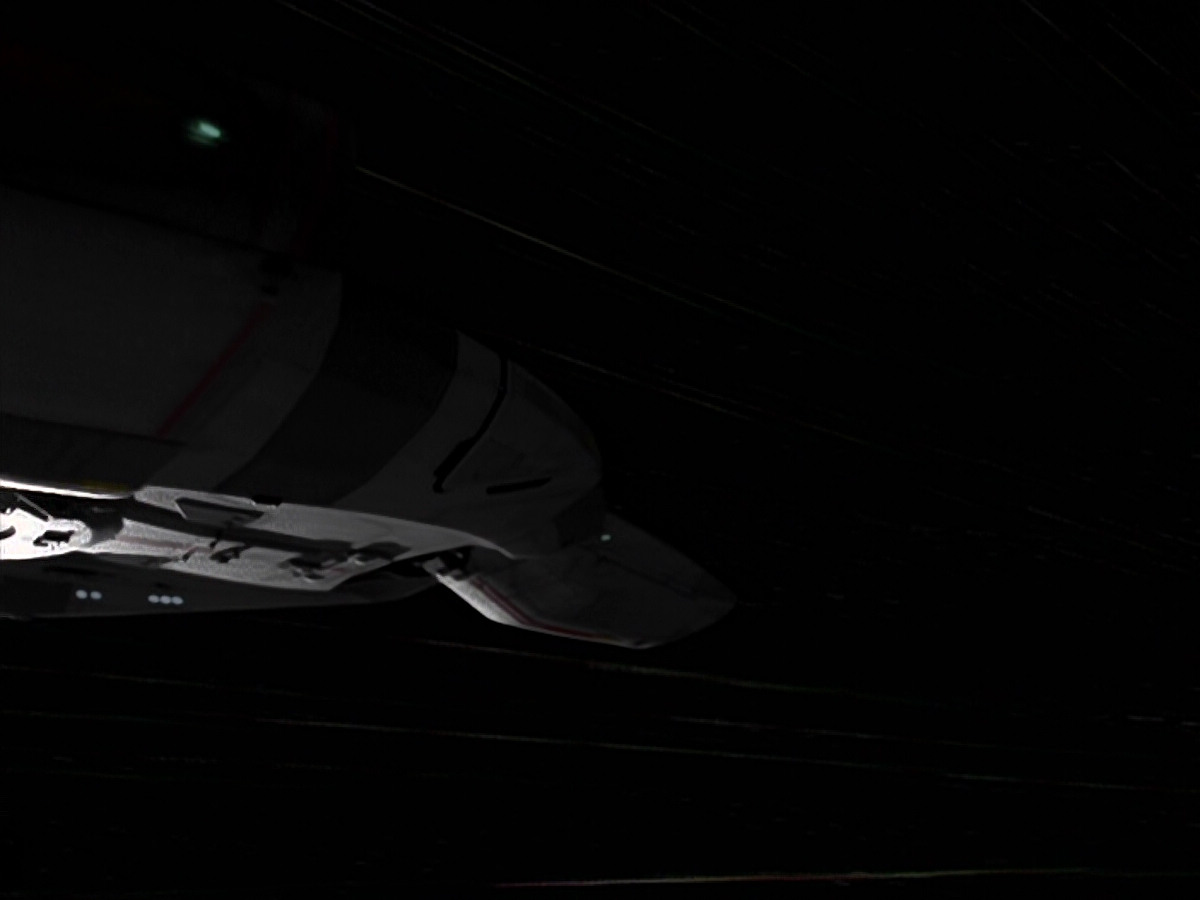 extant_StarTrek_DS9_4x12-ParadiseLost_02900.jpg