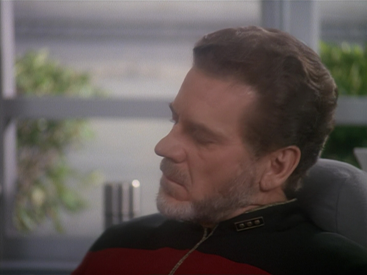 extant_StarTrek_DS9_4x12-ParadiseLost_02941.jpg