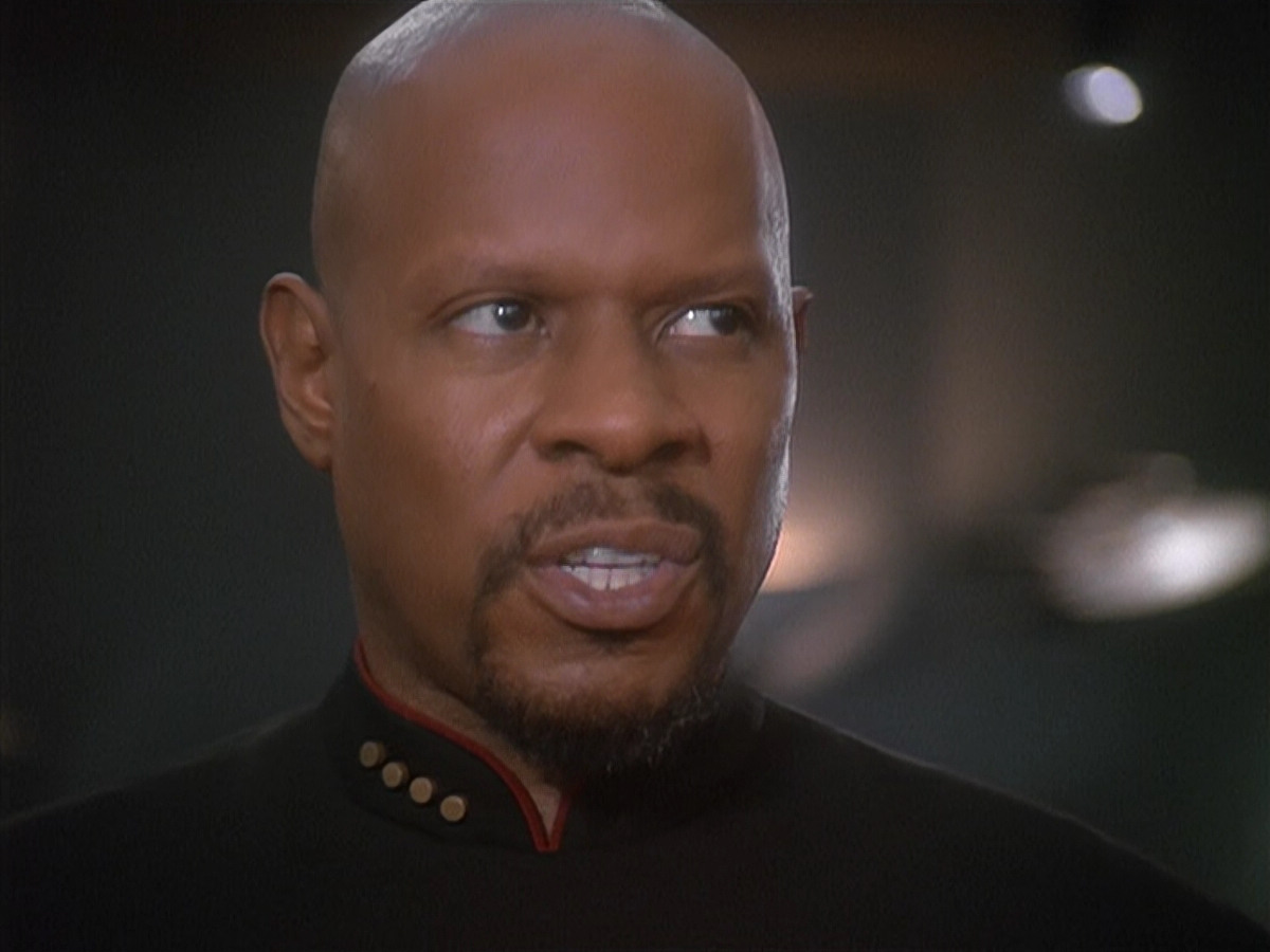 extant_StarTrek_DS9_4x12-ParadiseLost_02975.jpg