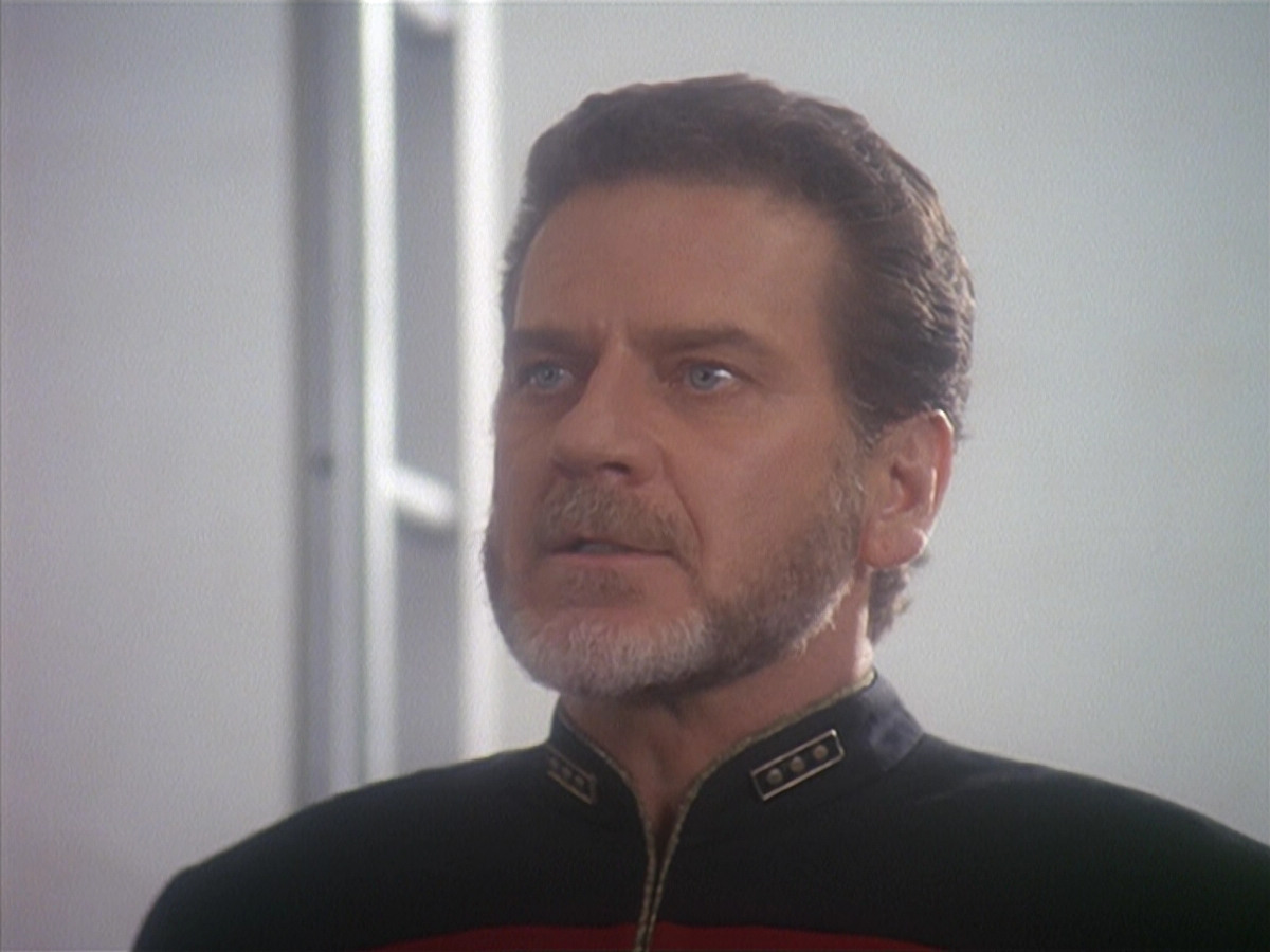 extant_StarTrek_DS9_4x12-ParadiseLost_03016.jpg