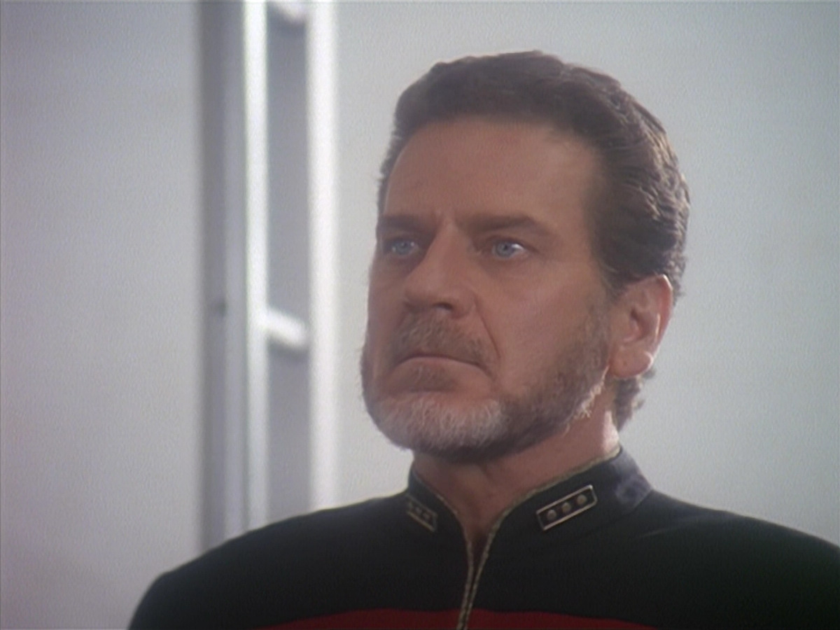 extant_StarTrek_DS9_4x12-ParadiseLost_03027.jpg