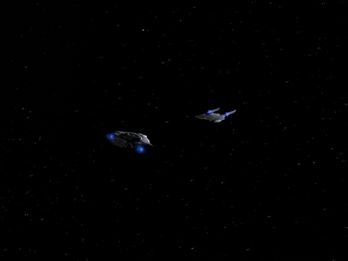 extant_StarTrek_DS9_4x12-ParadiseLost_03054.jpg