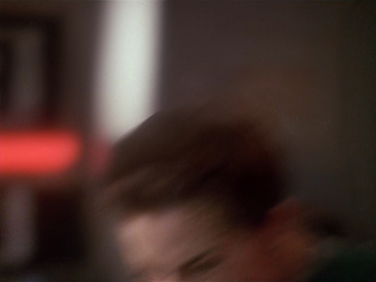 extant_StarTrek_DS9_4x12-ParadiseLost_03088.jpg