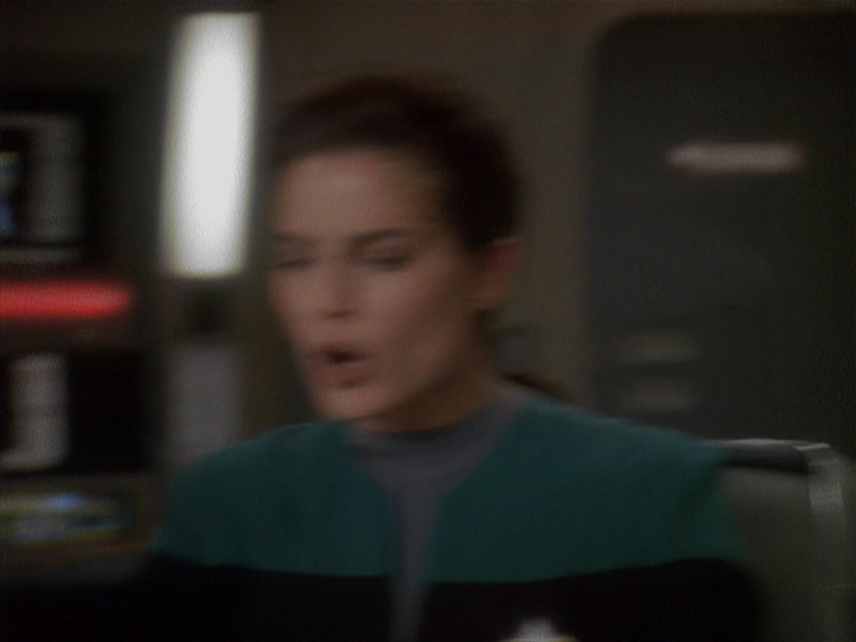 extant_StarTrek_DS9_4x12-ParadiseLost_03094.jpg