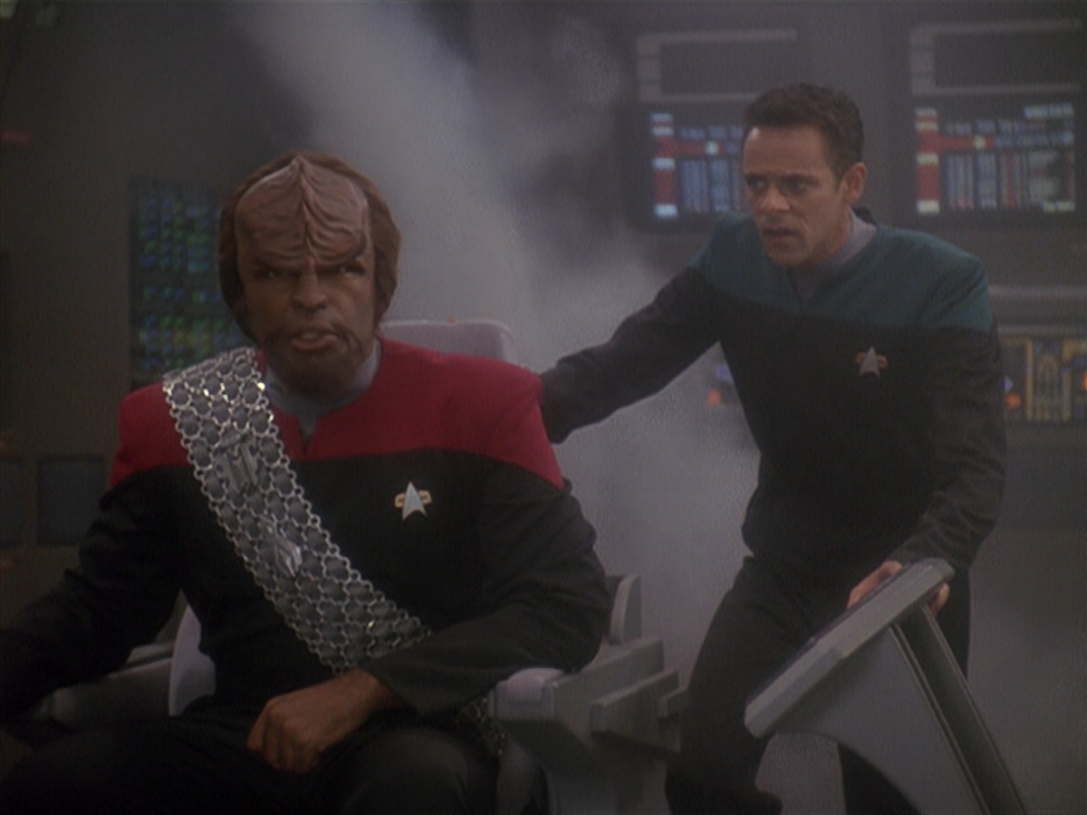 extant_StarTrek_DS9_4x12-ParadiseLost_03107.jpg