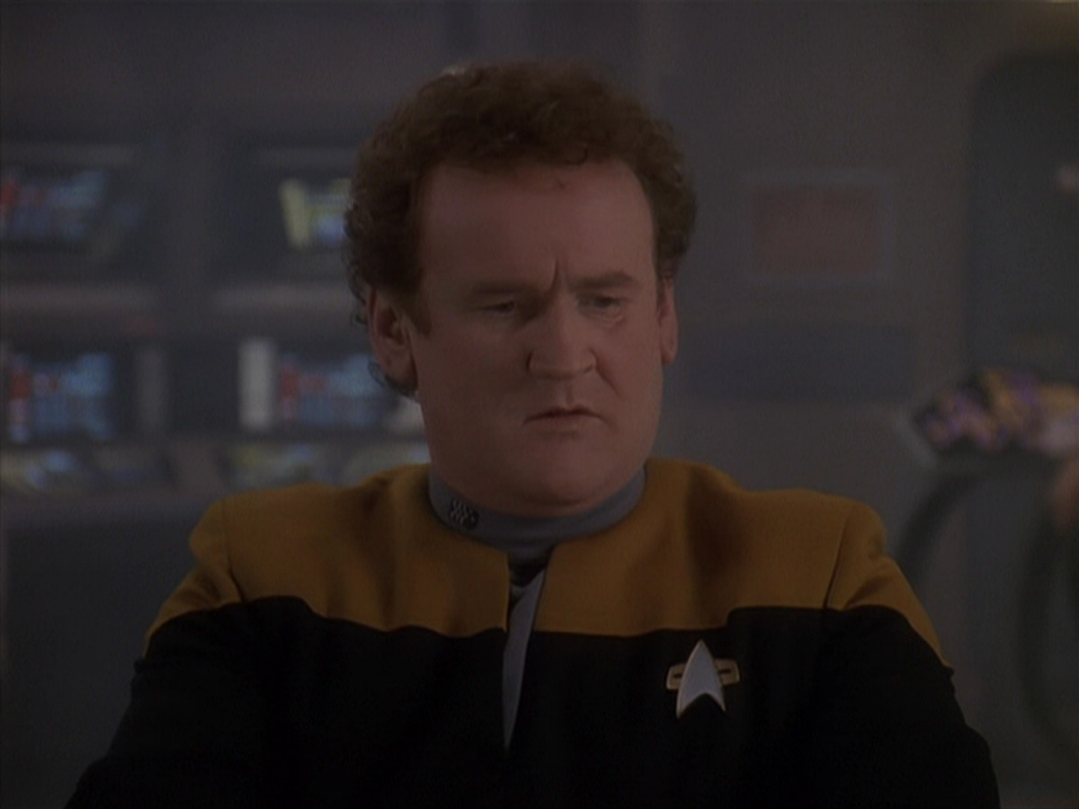 extant_StarTrek_DS9_4x12-ParadiseLost_03120.jpg