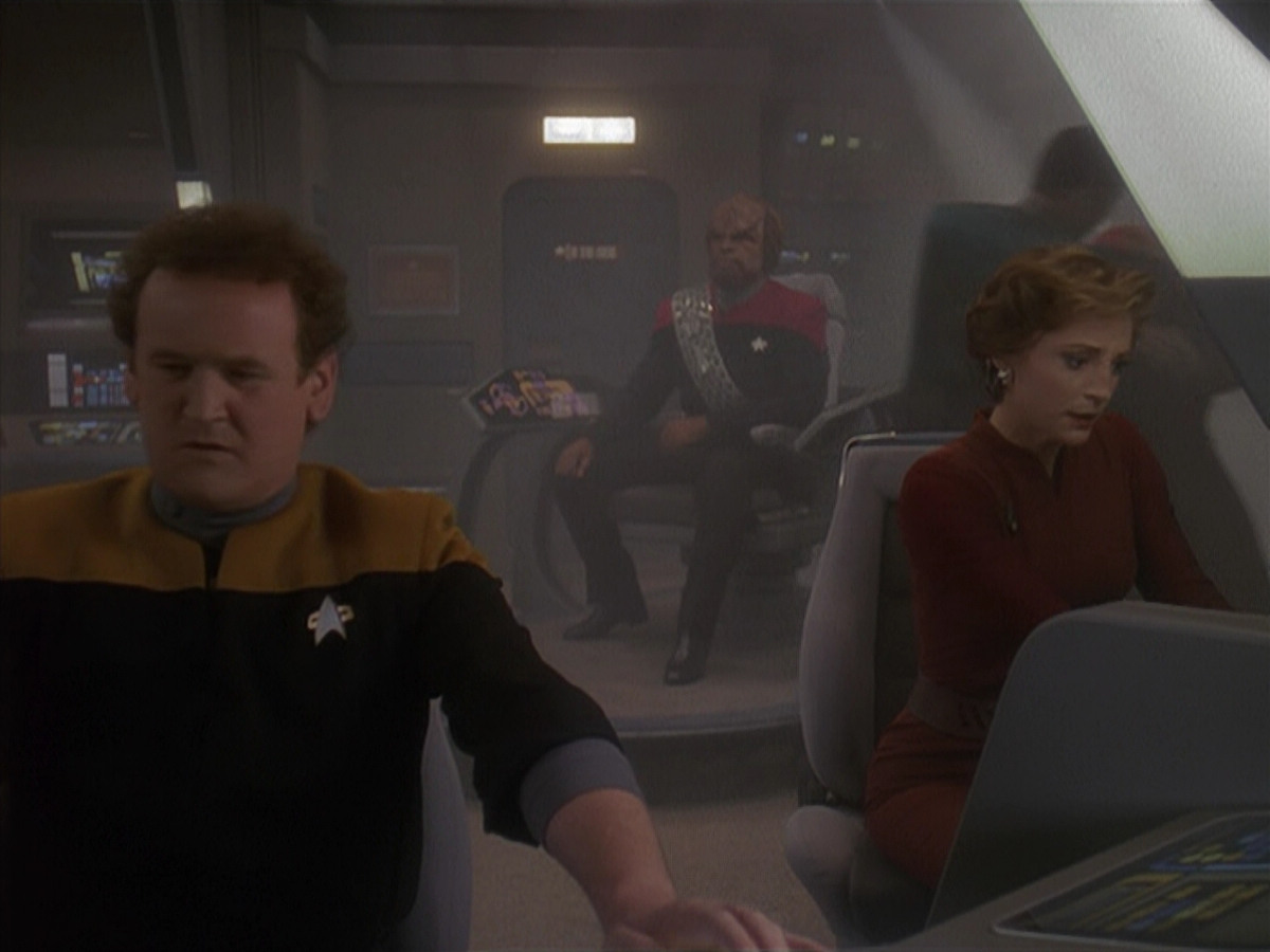 extant_StarTrek_DS9_4x12-ParadiseLost_03140.jpg