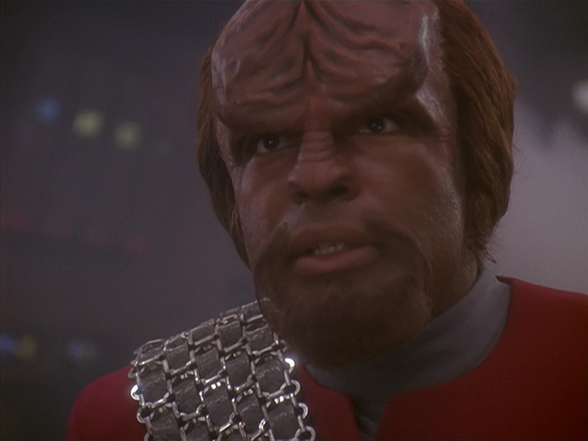 extant_StarTrek_DS9_4x12-ParadiseLost_03153.jpg