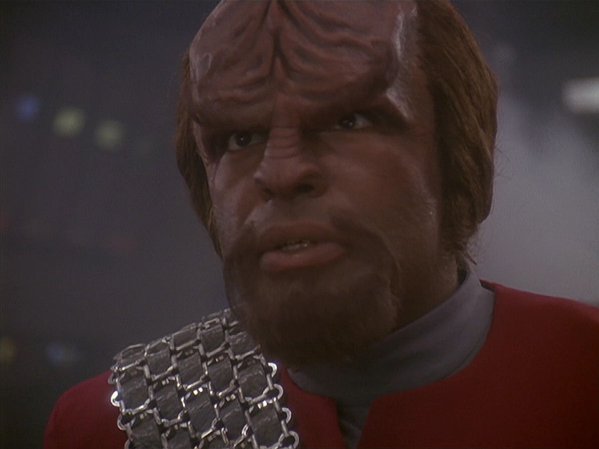 extant_StarTrek_DS9_4x12-ParadiseLost_03155.jpg