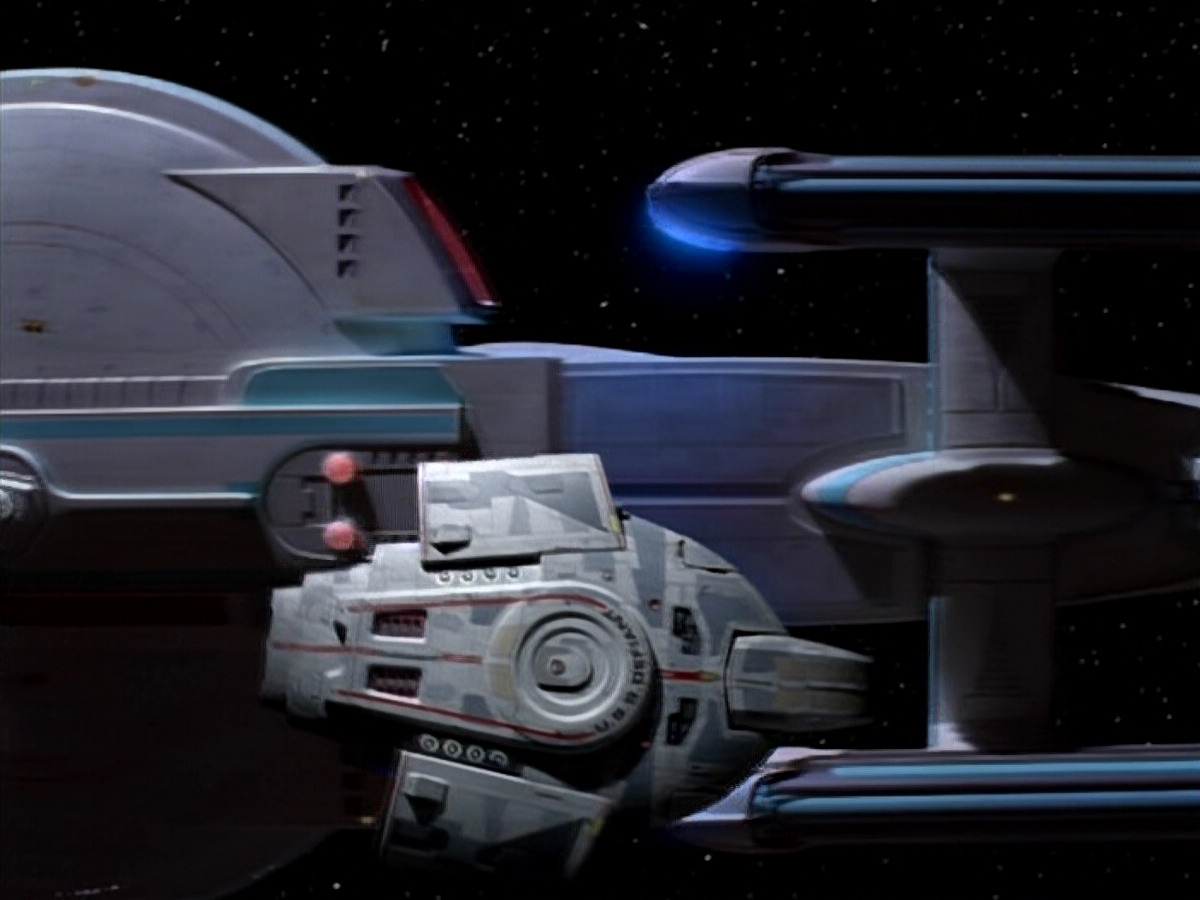 extant_StarTrek_DS9_4x12-ParadiseLost_03172.jpg