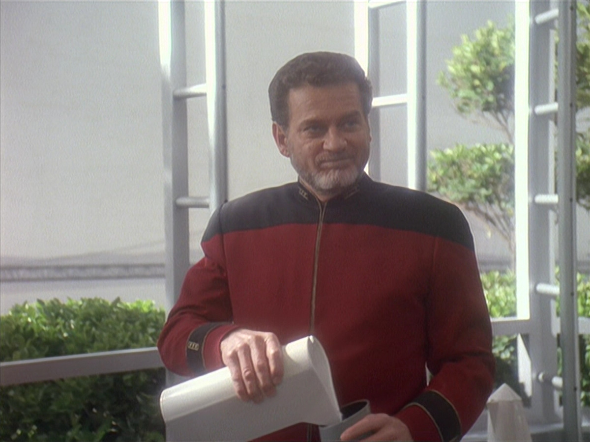 extant_StarTrek_DS9_4x12-ParadiseLost_03178.jpg