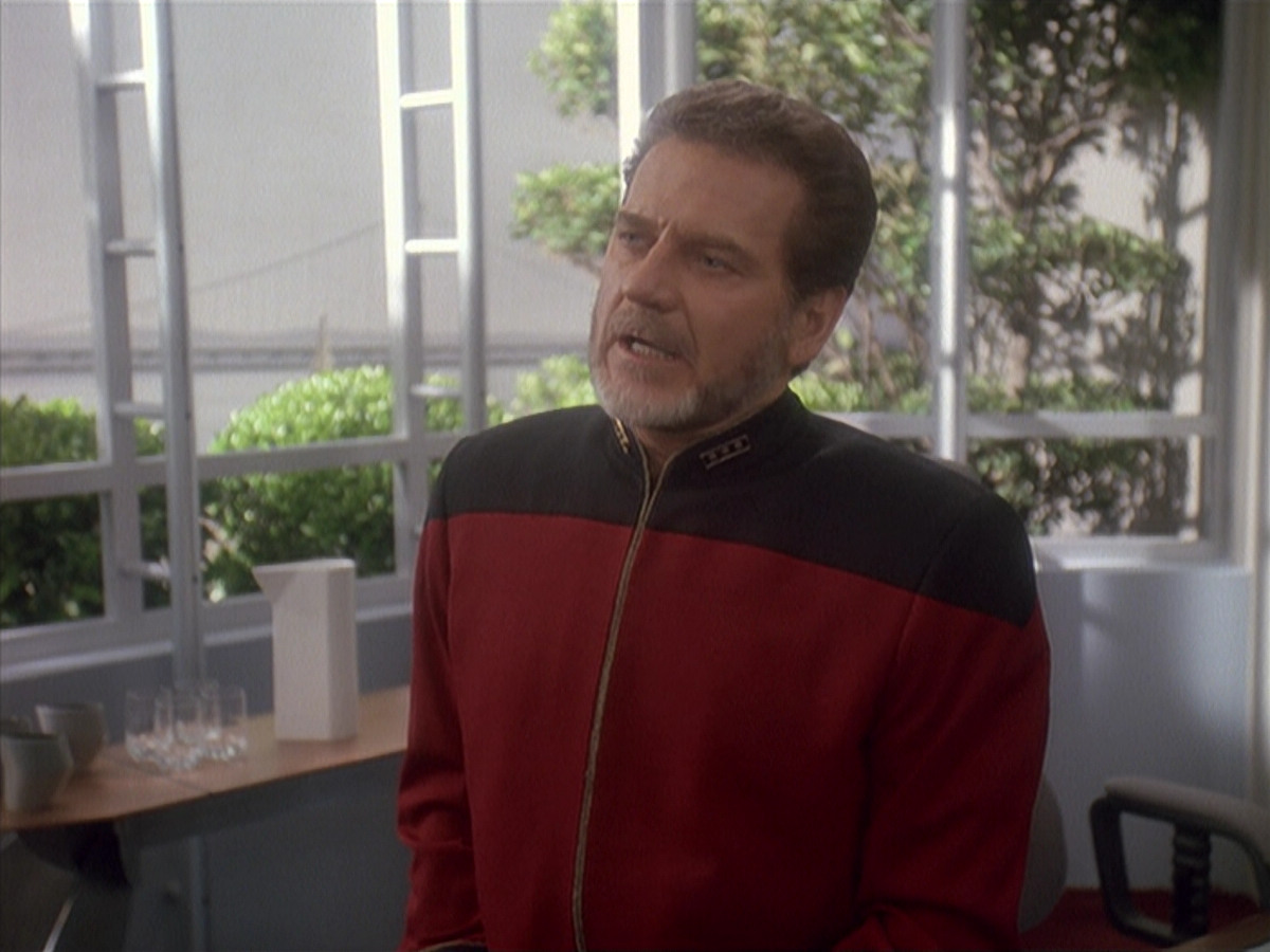 extant_StarTrek_DS9_4x12-ParadiseLost_03217.jpg