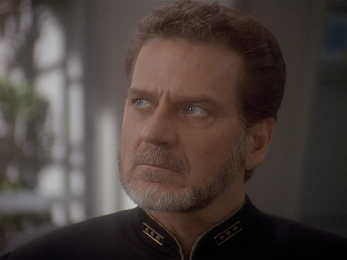 extant_StarTrek_DS9_4x12-ParadiseLost_03264.jpg