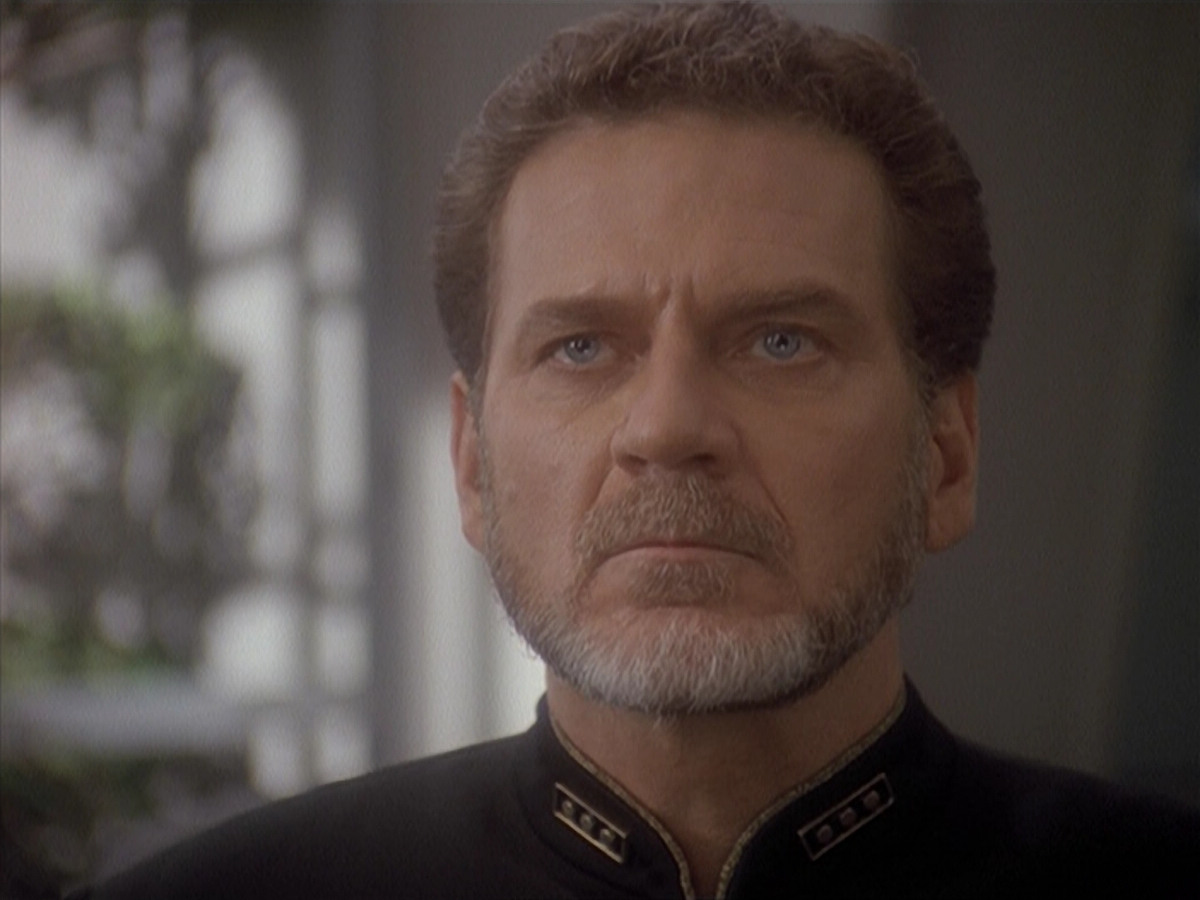 extant_StarTrek_DS9_4x12-ParadiseLost_03292.jpg