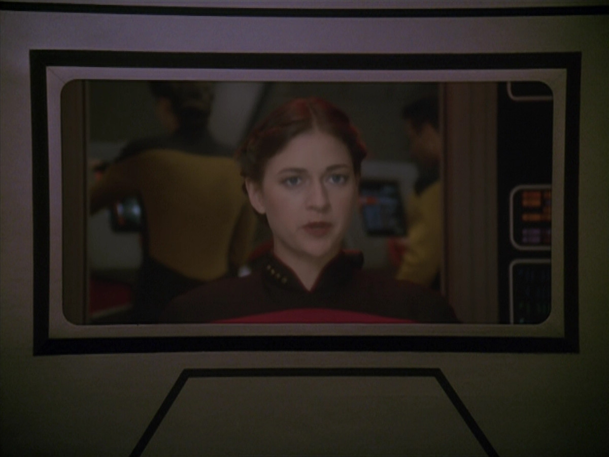 extant_StarTrek_DS9_4x12-ParadiseLost_03304.jpg