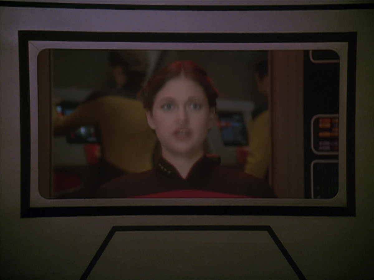 extant_StarTrek_DS9_4x12-ParadiseLost_03308.jpg