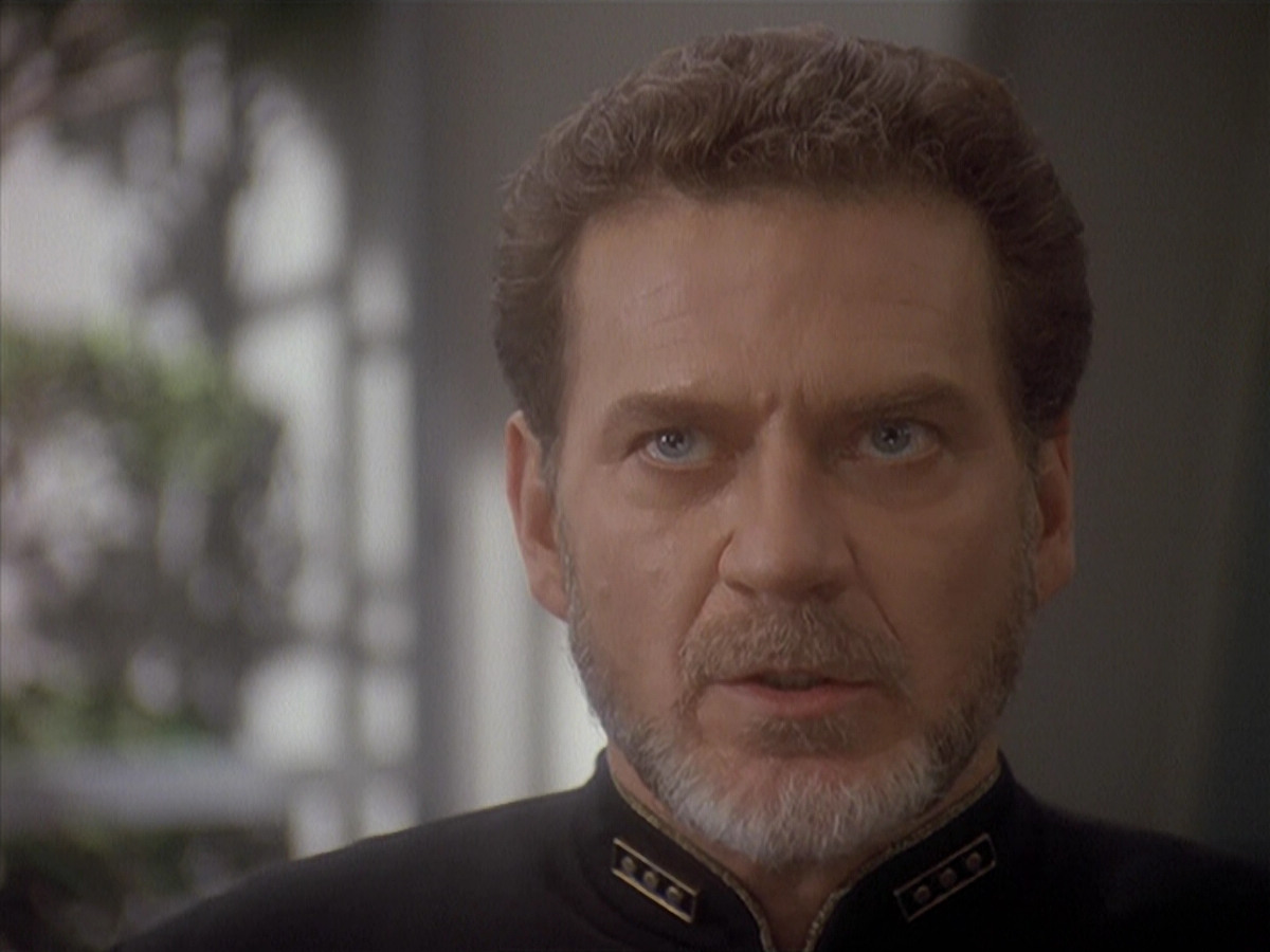 extant_StarTrek_DS9_4x12-ParadiseLost_03336.jpg