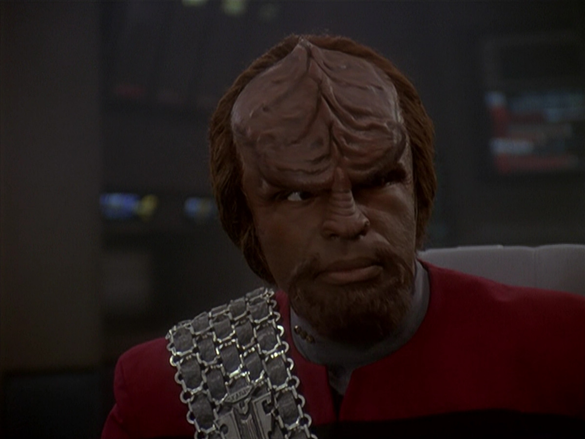 extant_StarTrek_DS9_4x12-ParadiseLost_03375.jpg
