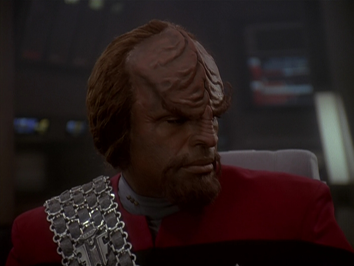 extant_StarTrek_DS9_4x12-ParadiseLost_03392.jpg