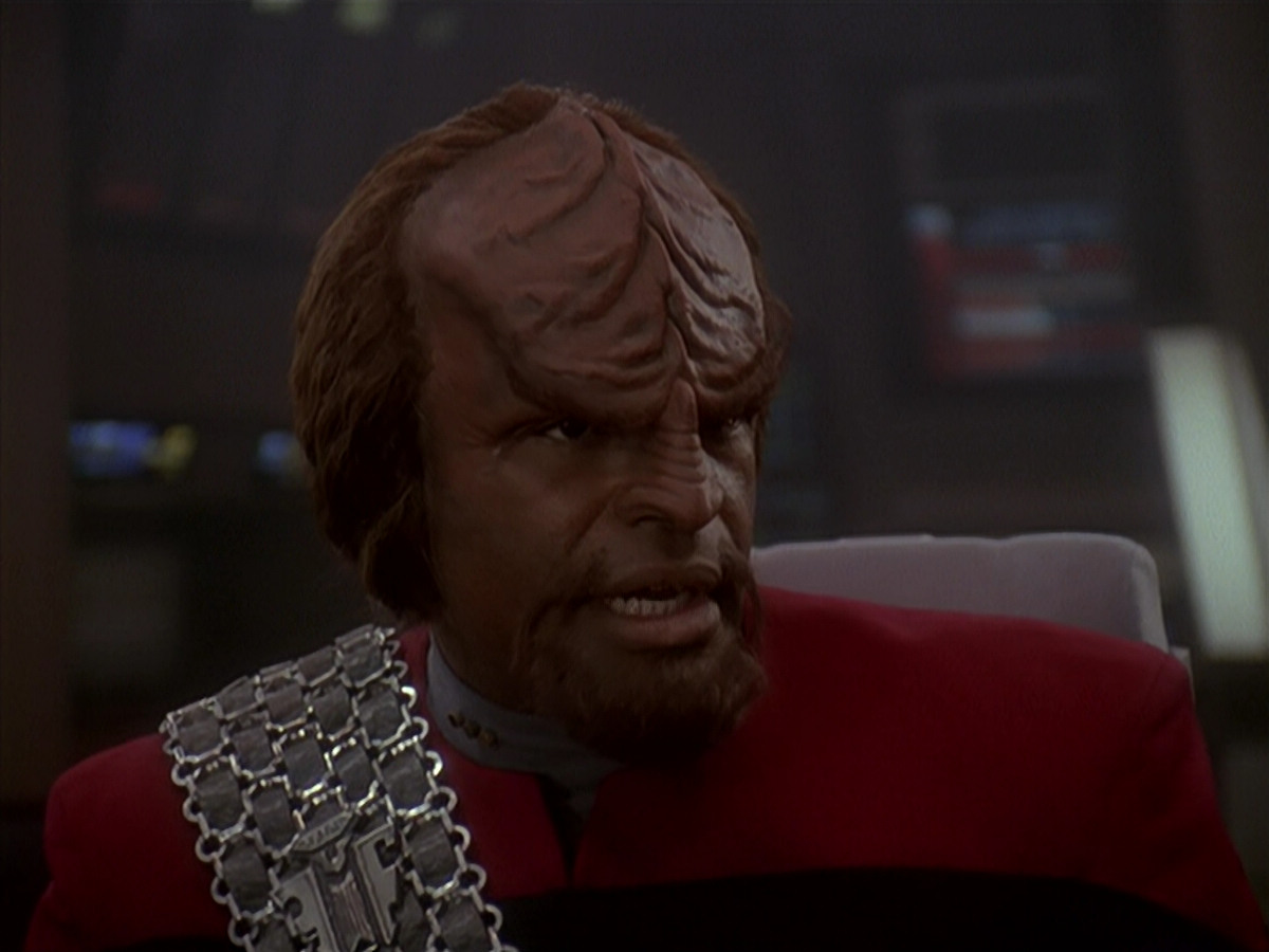 extant_StarTrek_DS9_4x12-ParadiseLost_03395.jpg