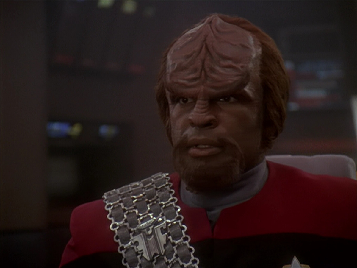 extant_StarTrek_DS9_4x12-ParadiseLost_03404.jpg