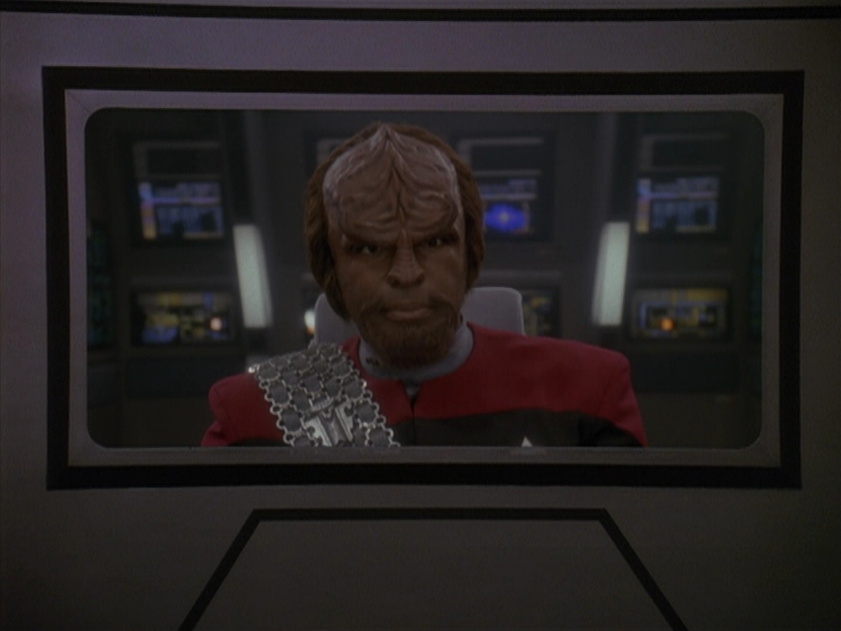 extant_StarTrek_DS9_4x12-ParadiseLost_03431.jpg