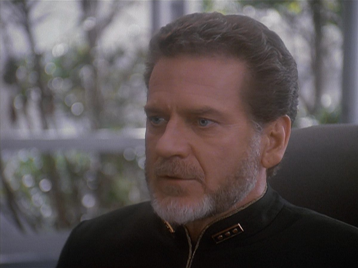 extant_StarTrek_DS9_4x12-ParadiseLost_03508.jpg