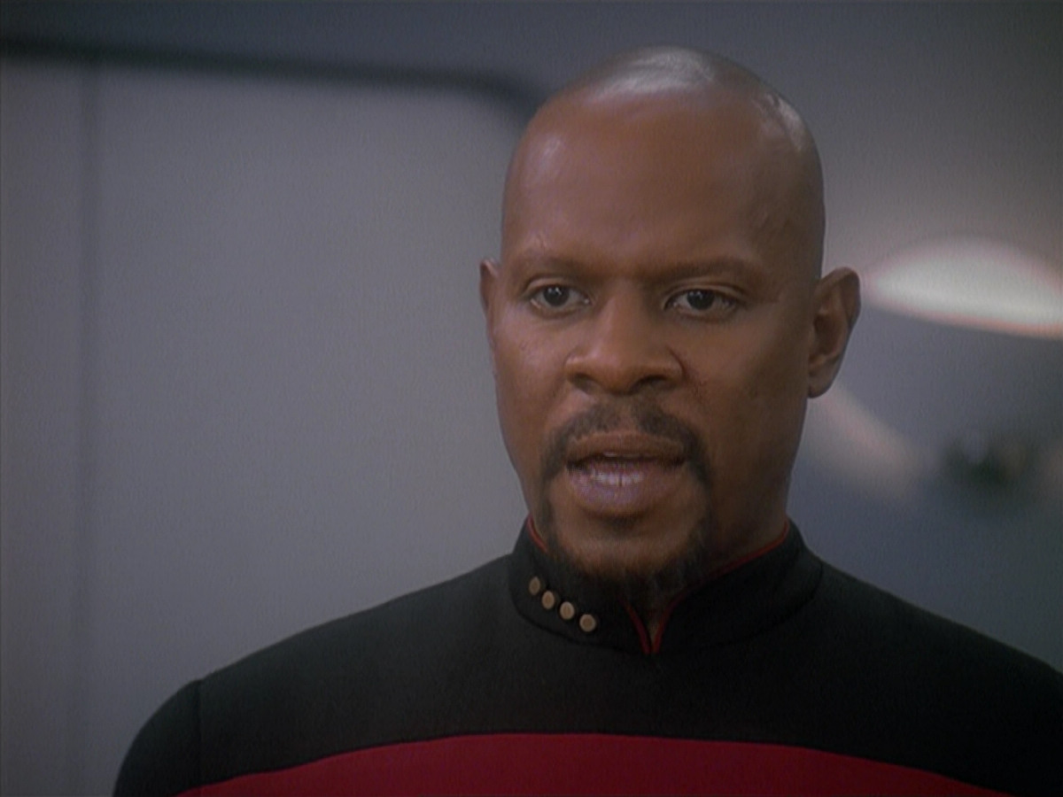 extant_StarTrek_DS9_4x12-ParadiseLost_03531.jpg