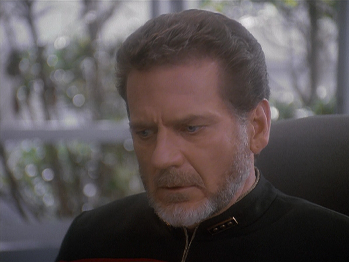 extant_StarTrek_DS9_4x12-ParadiseLost_03535.jpg