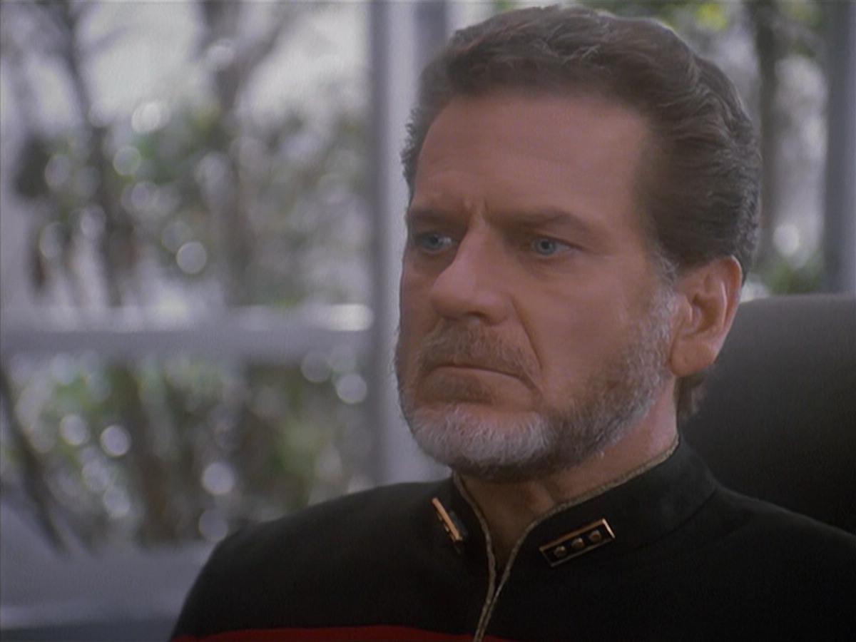 extant_StarTrek_DS9_4x12-ParadiseLost_03547.jpg