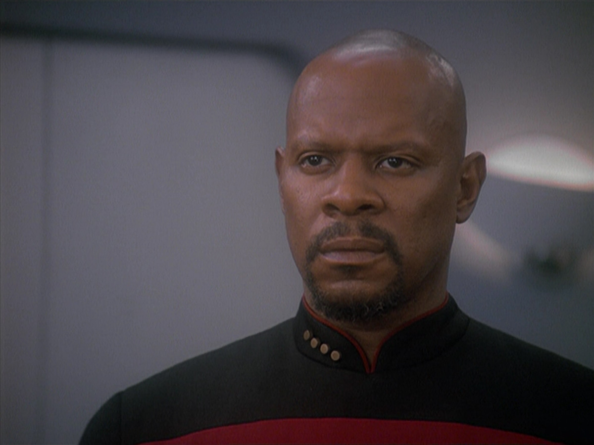 extant_StarTrek_DS9_4x12-ParadiseLost_03583.jpg