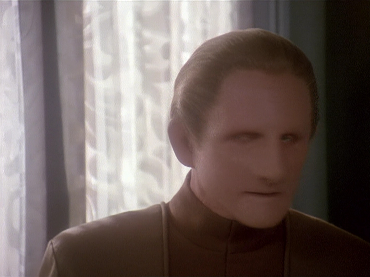extant_StarTrek_DS9_4x12-ParadiseLost_03649.jpg