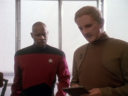 Filename=extant_StarTrek_DS9_4x12-ParadiseLost_00199.jpg
Filesize=173KiB
Dimensions=1200x900
Date added=Oct 21, 2019 extant_StarTrek_DS9_4x12-ParadiseLost_00199.jpg