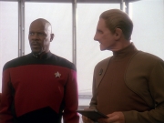 Filename=extant_StarTrek_DS9_4x12-ParadiseLost_00208.jpg
Filesize=181KiB
Dimensions=1200x900
Date added=Oct 21, 2019 extant_StarTrek_DS9_4x12-ParadiseLost_00208.jpg