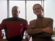 Filename=extant_StarTrek_DS9_4x12-ParadiseLost_00234.jpg
Filesize=192KiB
Dimensions=1200x900
Date added=Oct 21, 2019 extant_StarTrek_DS9_4x12-ParadiseLost_00234.jpg