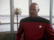extant_StarTrek_DS9_4x12-ParadiseLost_00392.jpg