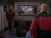 extant_StarTrek_DS9_4x12-ParadiseLost_00438.jpg