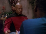extant_StarTrek_DS9_4x12-ParadiseLost_00644.jpg