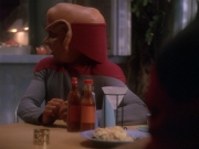 extant_StarTrek_DS9_4x12-ParadiseLost_00698.jpg