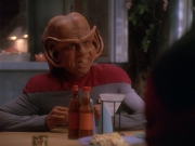 extant_StarTrek_DS9_4x12-ParadiseLost_00707.jpg