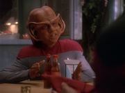 extant_StarTrek_DS9_4x12-ParadiseLost_00715.jpg