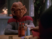 extant_StarTrek_DS9_4x12-ParadiseLost_00717.jpg