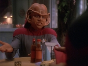 extant_StarTrek_DS9_4x12-ParadiseLost_00724.jpg